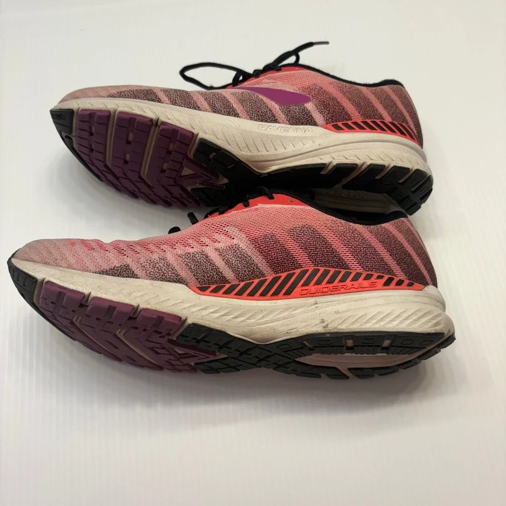 Brooks Ravenna 10 Running Shoes Womens 9.5 Pink Coral Purple GuideRails Sneakers